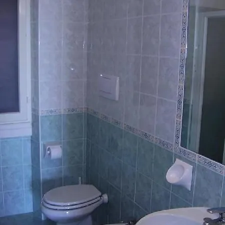 Apartment- Type B * LAKE GARDA
